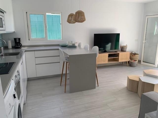 Renovated 2 Bedroom Bungalow In Playa Del Ingles Eksteriør billede